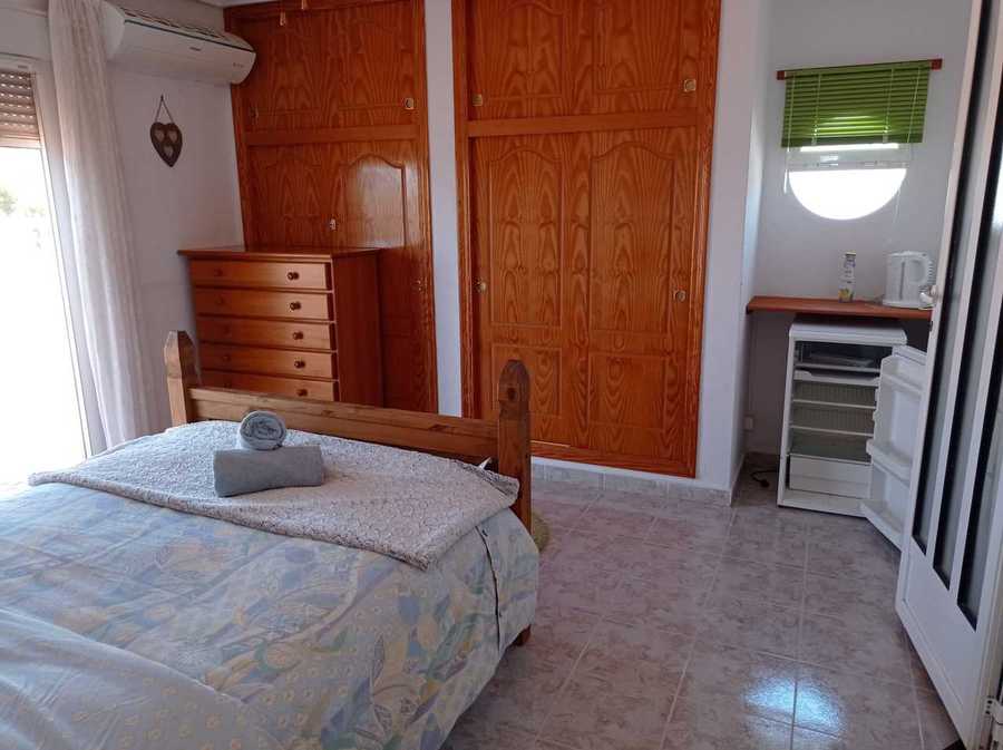 A16: Villa for rent in  Camposol