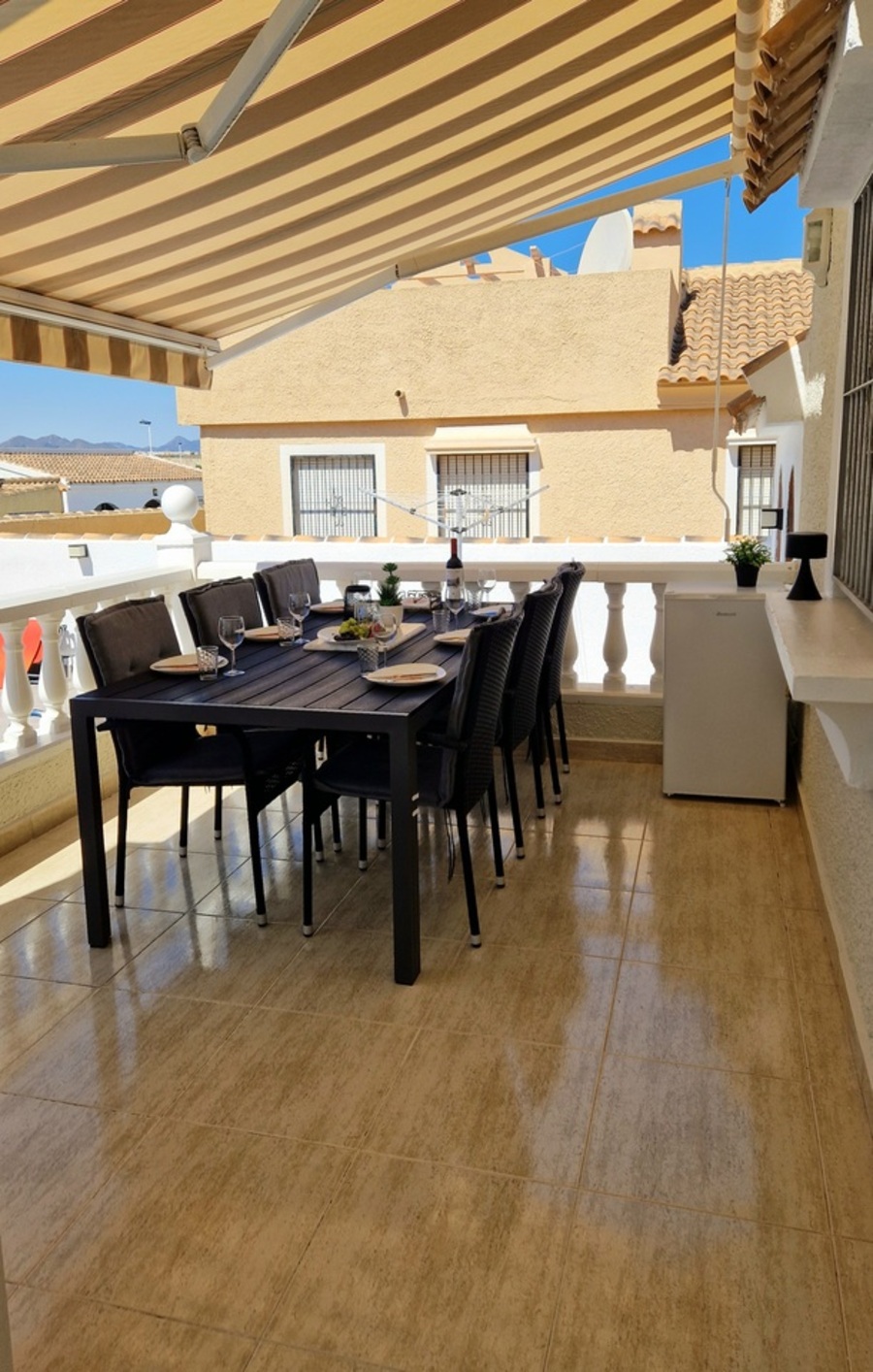B500: Villa for rent in  Camposol