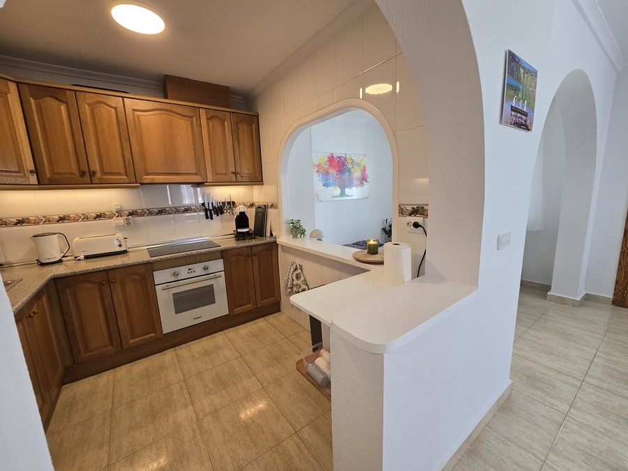 B500: Villa for rent in  Camposol
