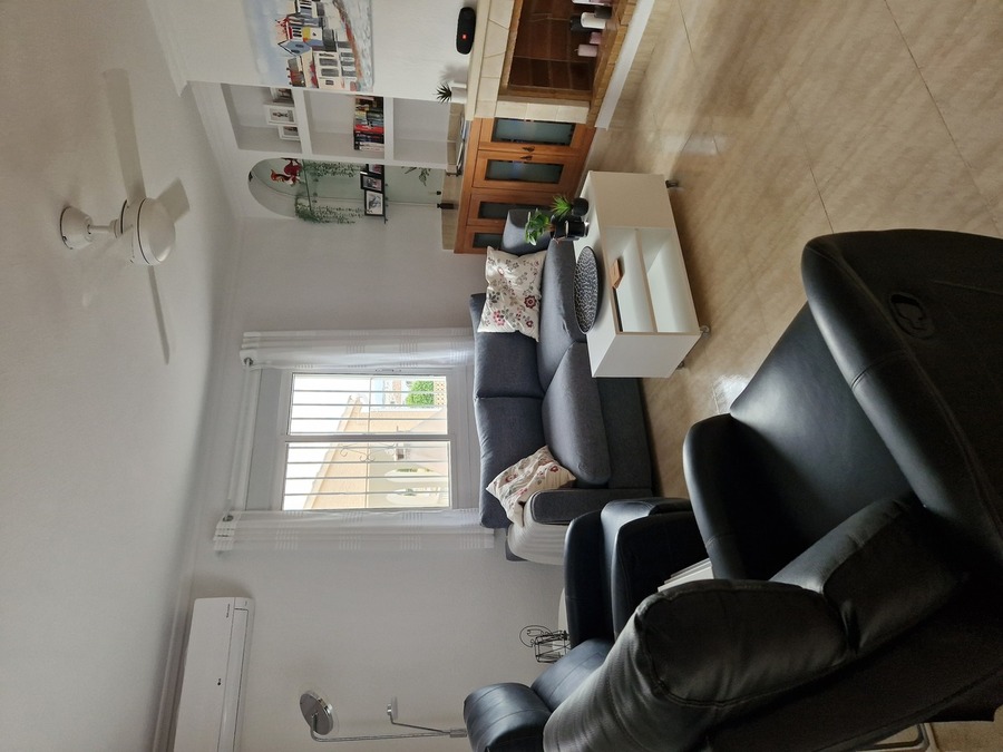 B500: Villa for rent in  Camposol