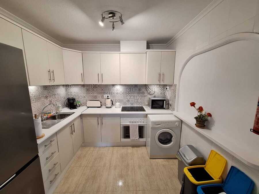 B158: Villa for rent in  Camposol