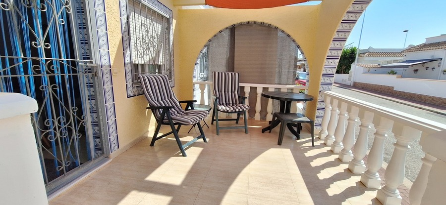 1868: Villa for sale in  Camposol