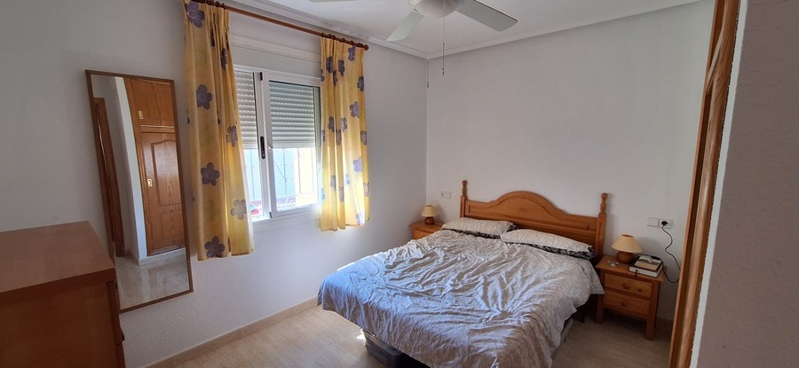 1868: Villa for sale in  Camposol
