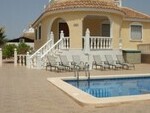 B383: Villa for rent in  Camposol