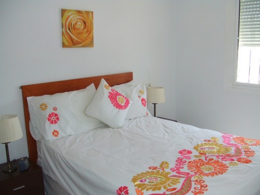 B383: Villa for rent in  Camposol