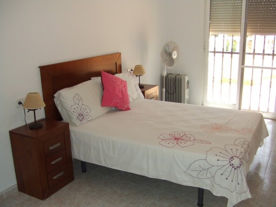 B383: Villa for rent in  Camposol