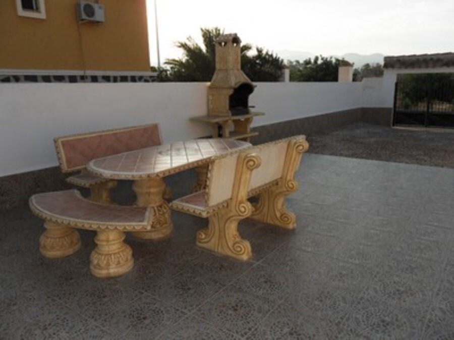 B383: Villa for rent in  Camposol