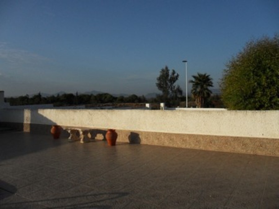 B383: Villa for rent in  Camposol