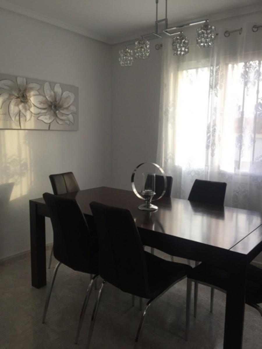 B383: Villa for rent in  Camposol